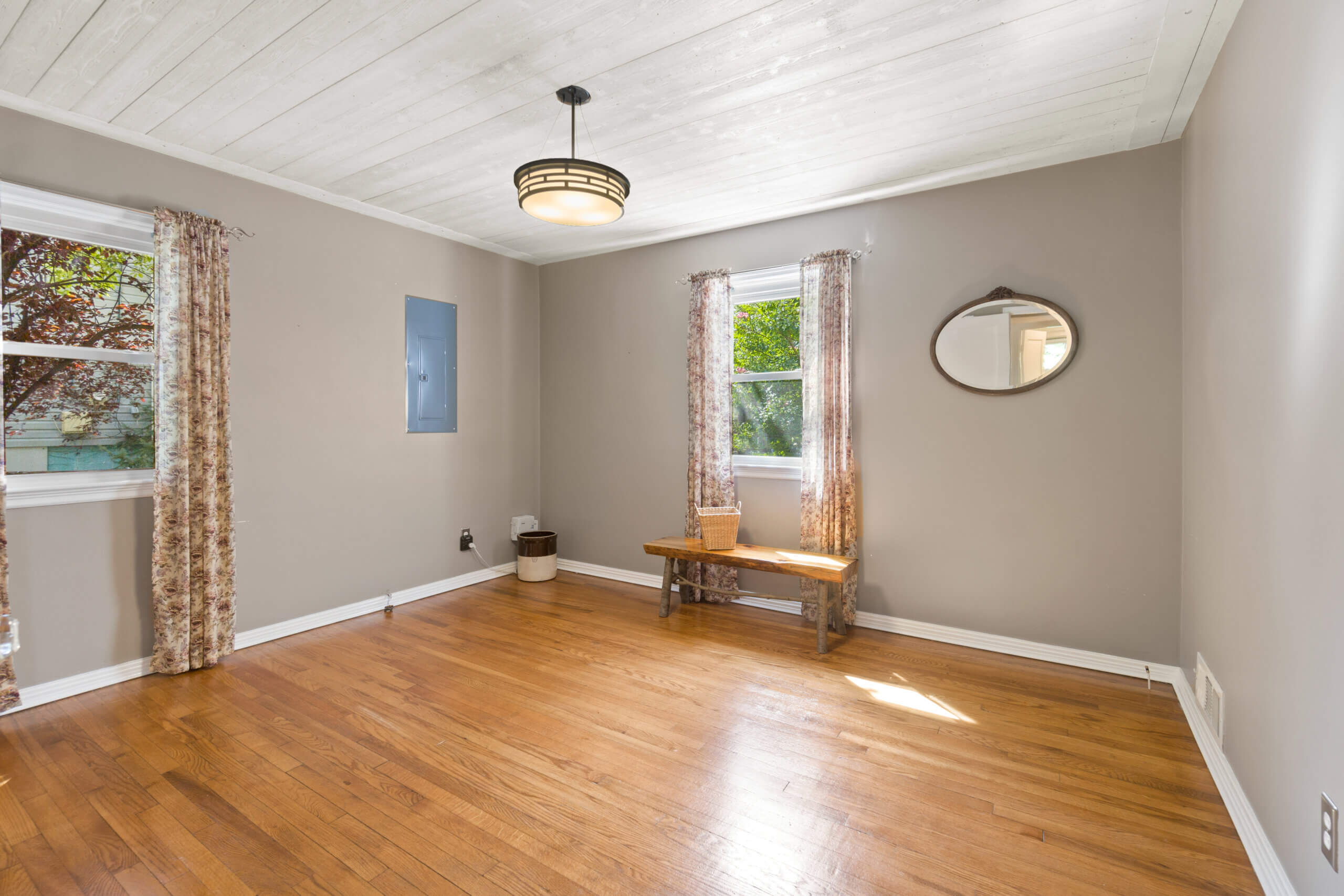 Bedroom Shiplap